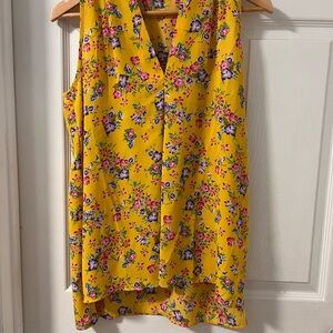 Vibrant Floral Sleeveless Blouse‎